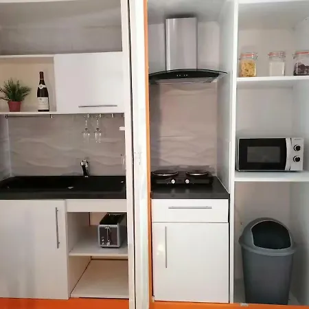 Les Iris 34 Apartmán *